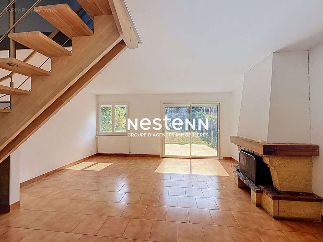 Maison Joue Les Tours secteur Vallée Violette - 98.77 m² - photo 3