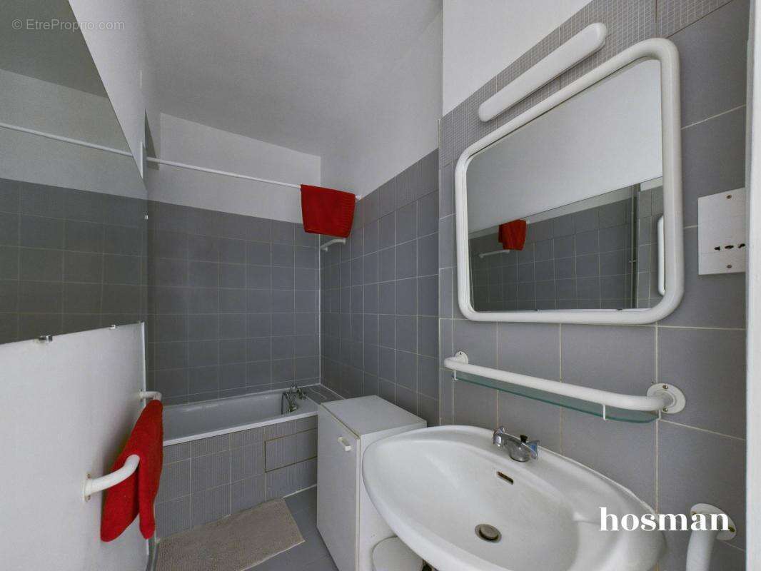 Appartement à PARIS-18E