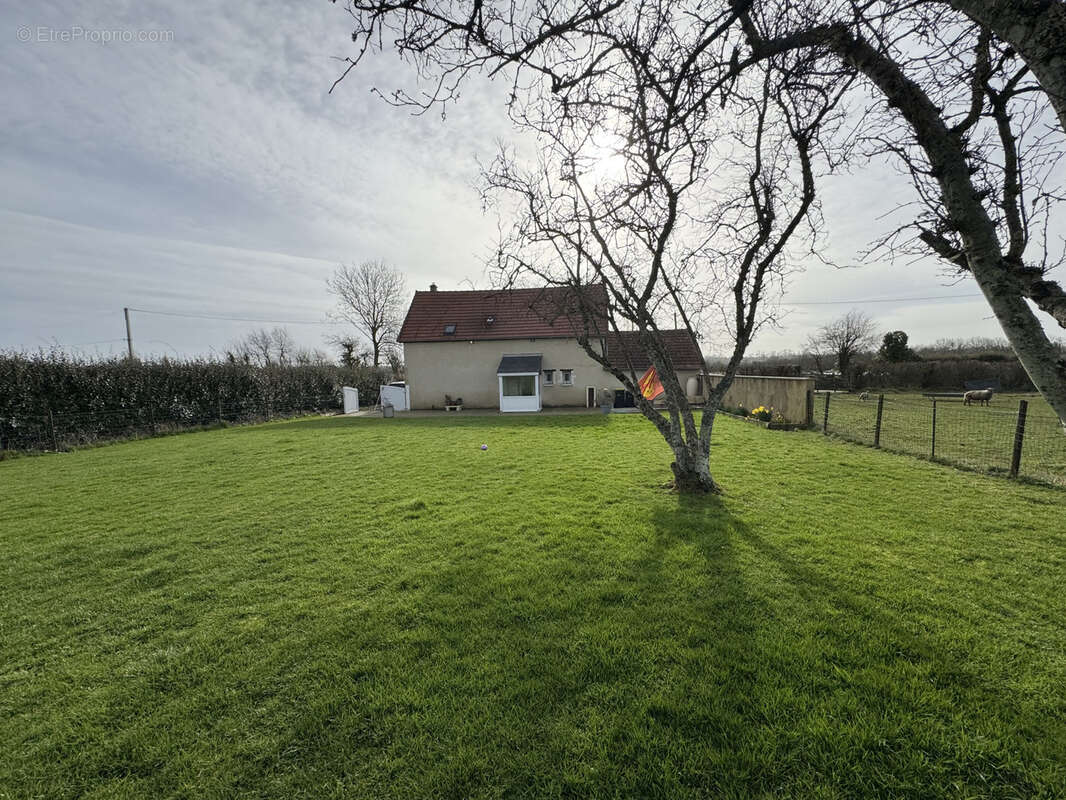 Maison à AUDOUVILLE-LA-HUBERT