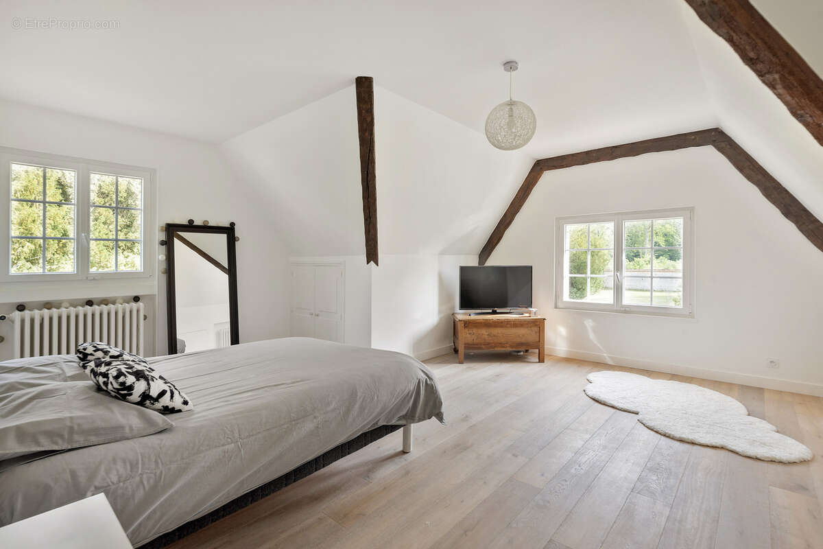 Maison à CHAMPCUEIL