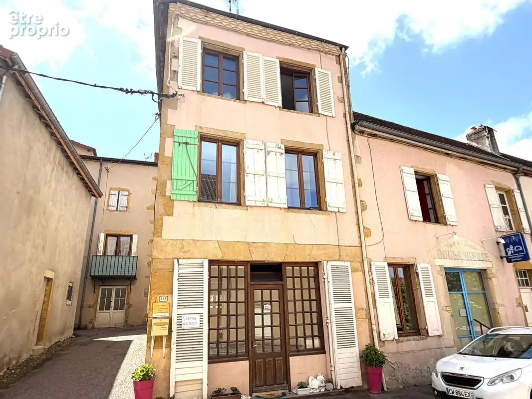 Photo 1 - Maison à SEMUR-EN-BRIONNAIS