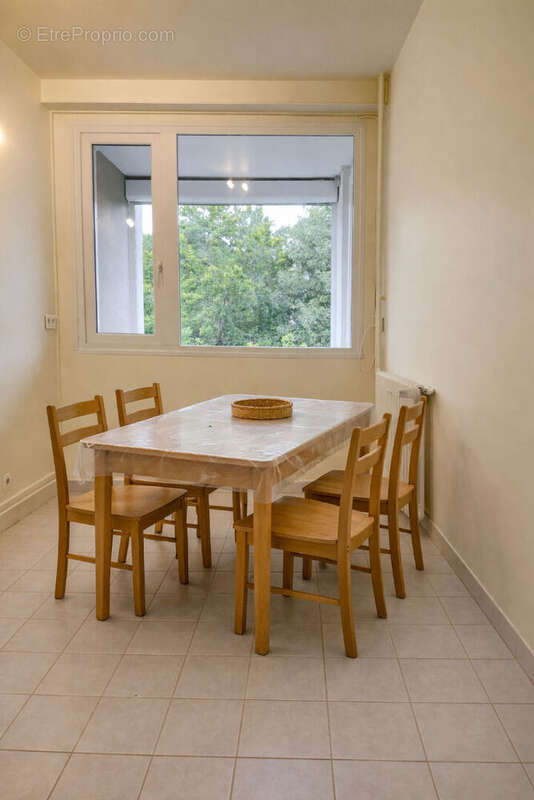 Appartement à SAINT-GERMAIN-EN-LAYE