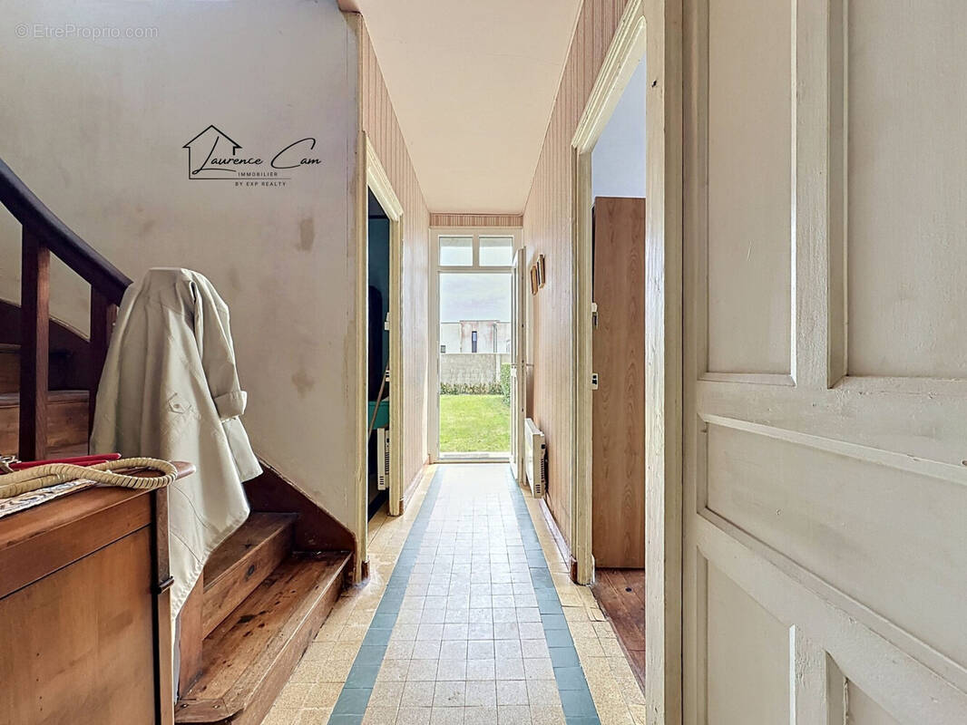 Entrée - Maison à PLOUGUERNEAU