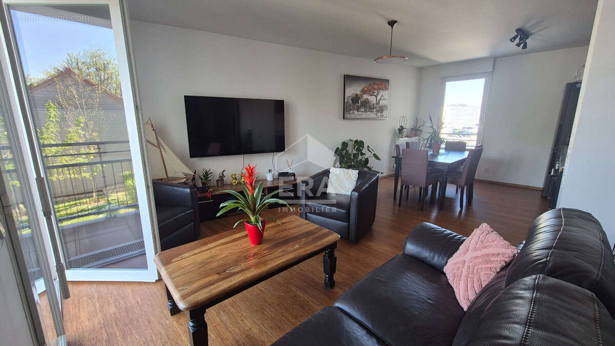 Appartement à BRIE-COMTE-ROBERT