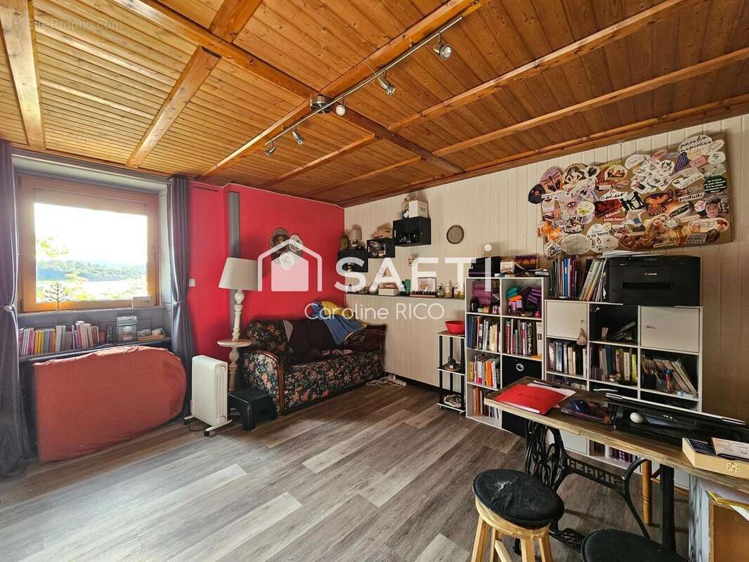 Maison 175 m² à La Chaumusse  - photo 6