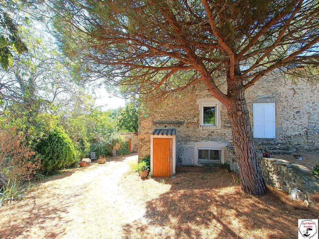 Maison 285 m² à Mauves  - photo 3