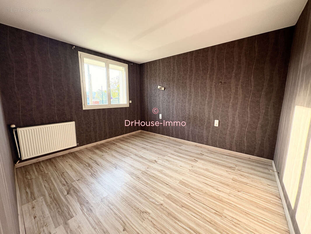 Maison à MANTES-LA-VILLE