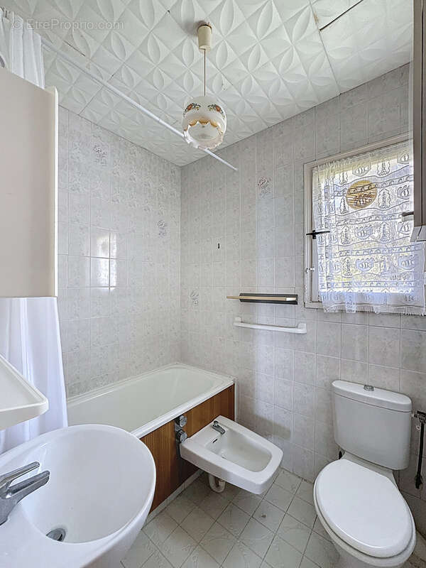 Appartement à SARI-SOLENZARA