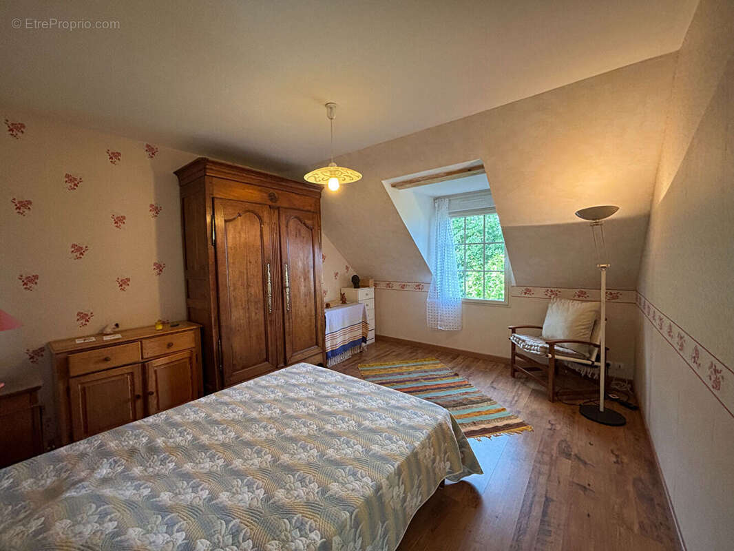 Maison à LAMPAUL-GUIMILIAU