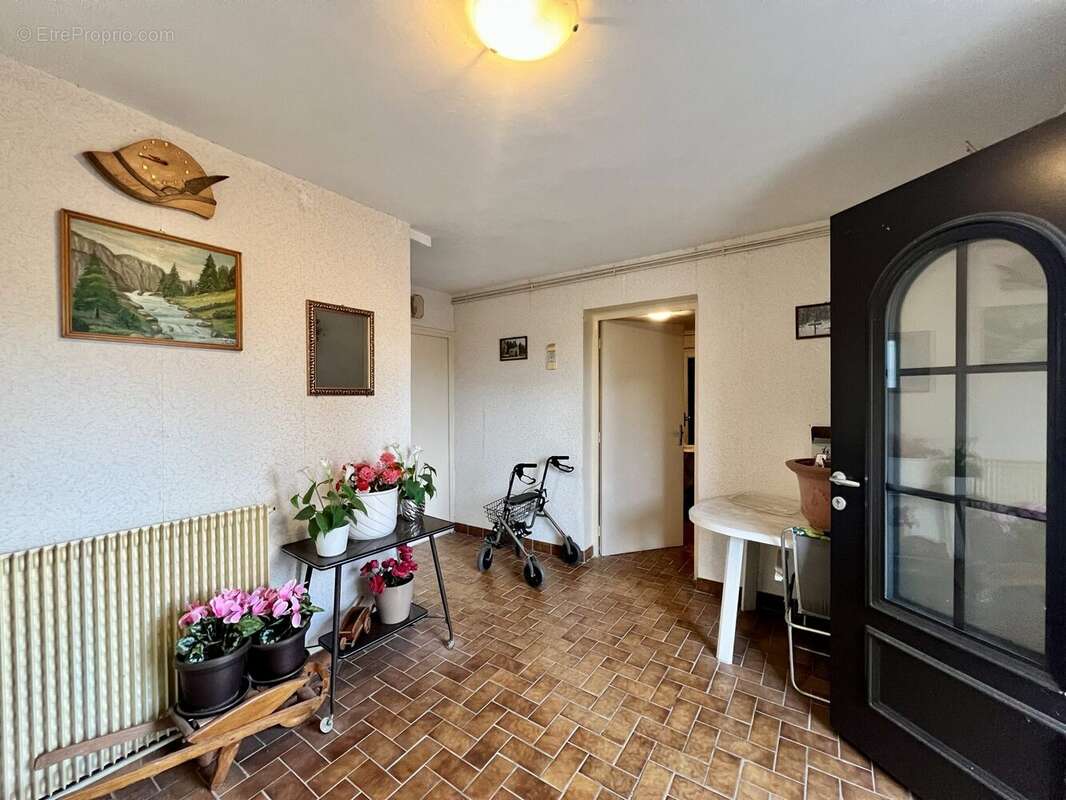 Maison à SAINT-ROMAIN-DE-JALIONAS