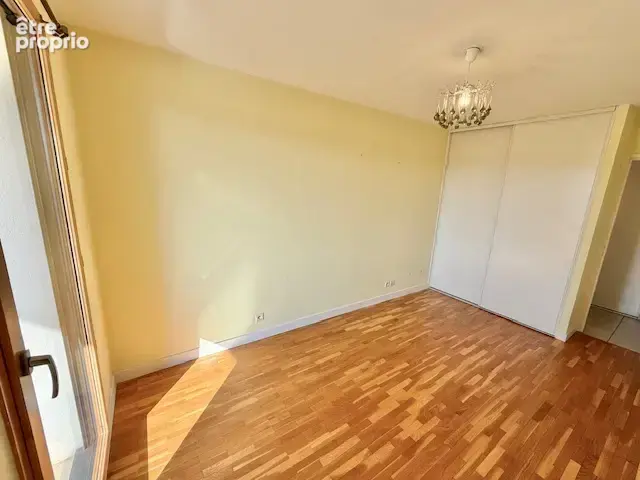 Exclusivité à FERNEY VOLTAIRE 01210, T3 76m2 avec balcon, cave et garage - photo 13