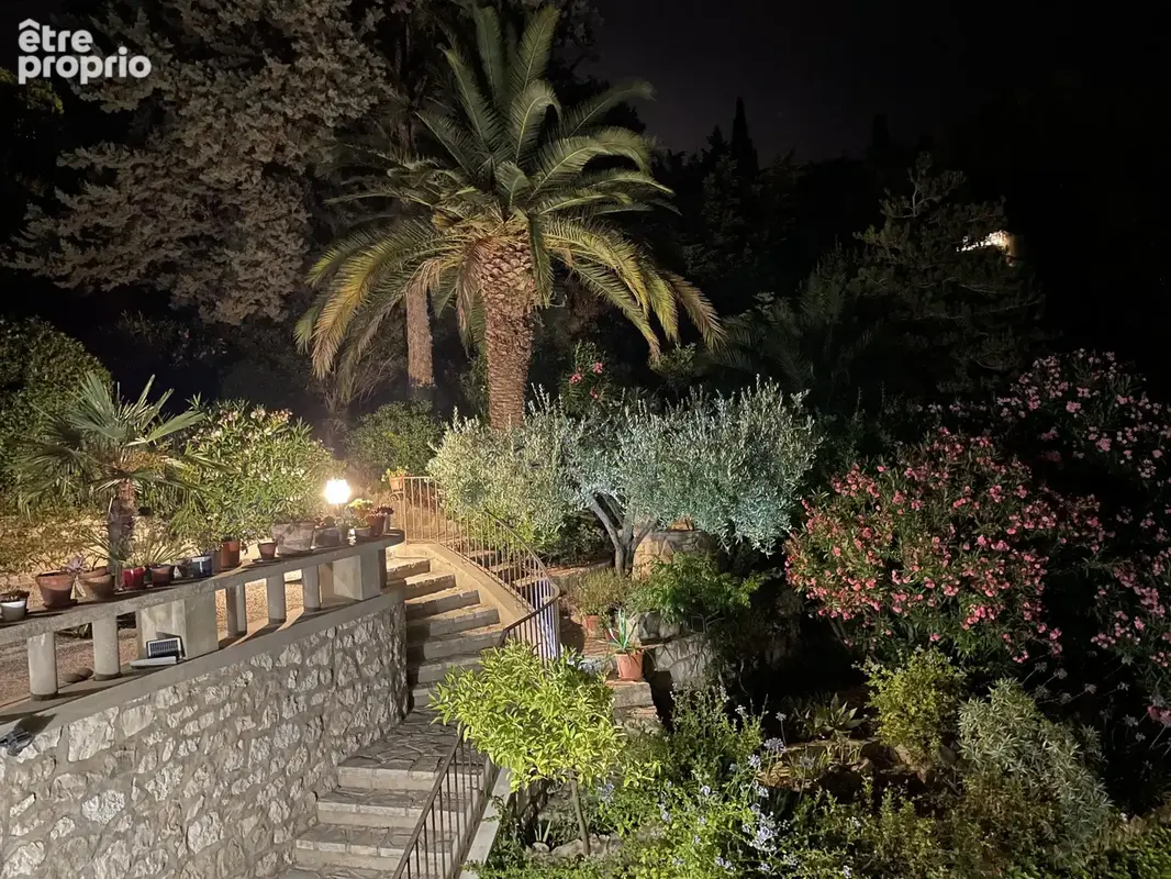 Cassis - Vente maison avec garage, piscine & vue mer - photo 19