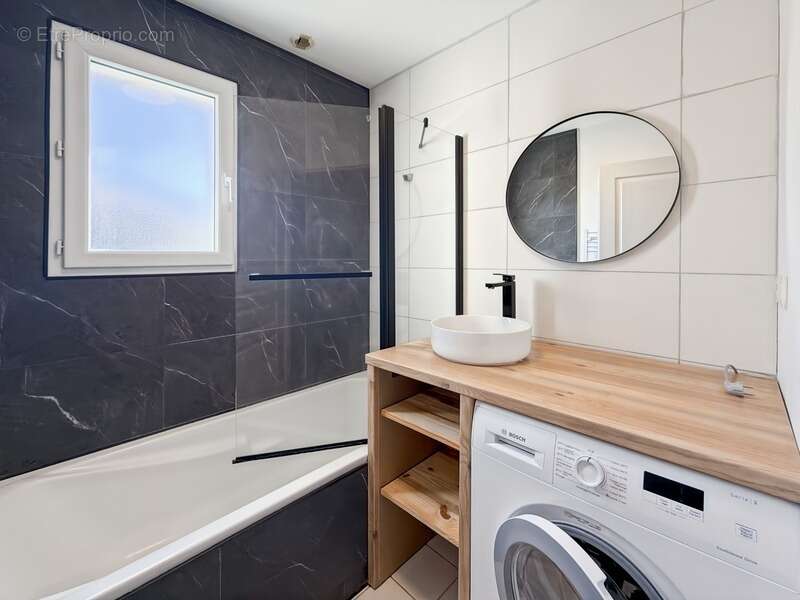 Appartement à CLAVETTE