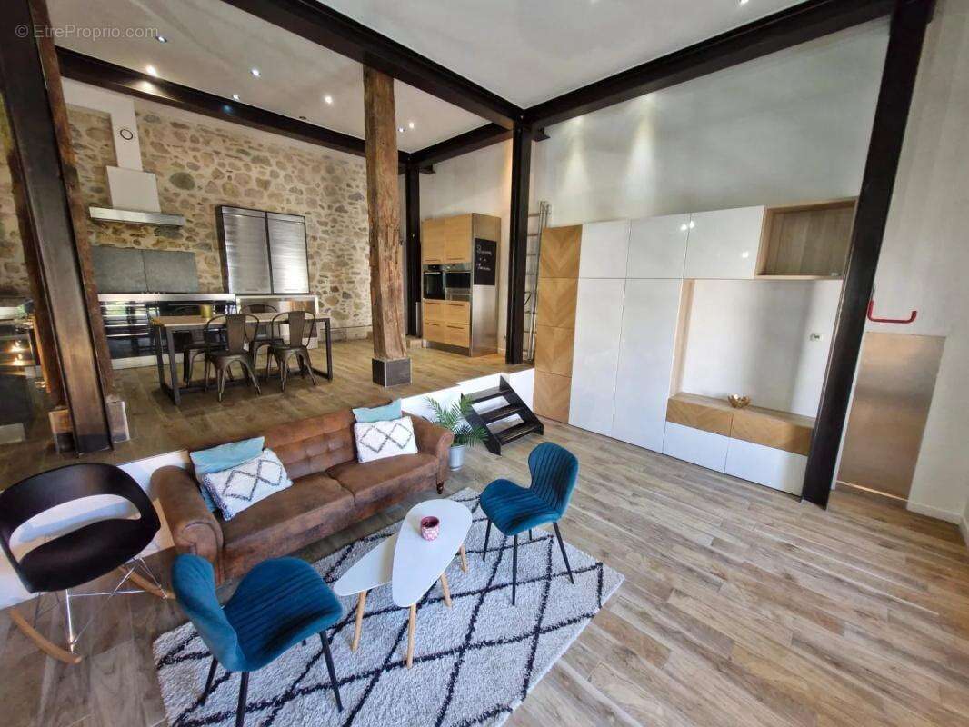 Appartement à VESANCY