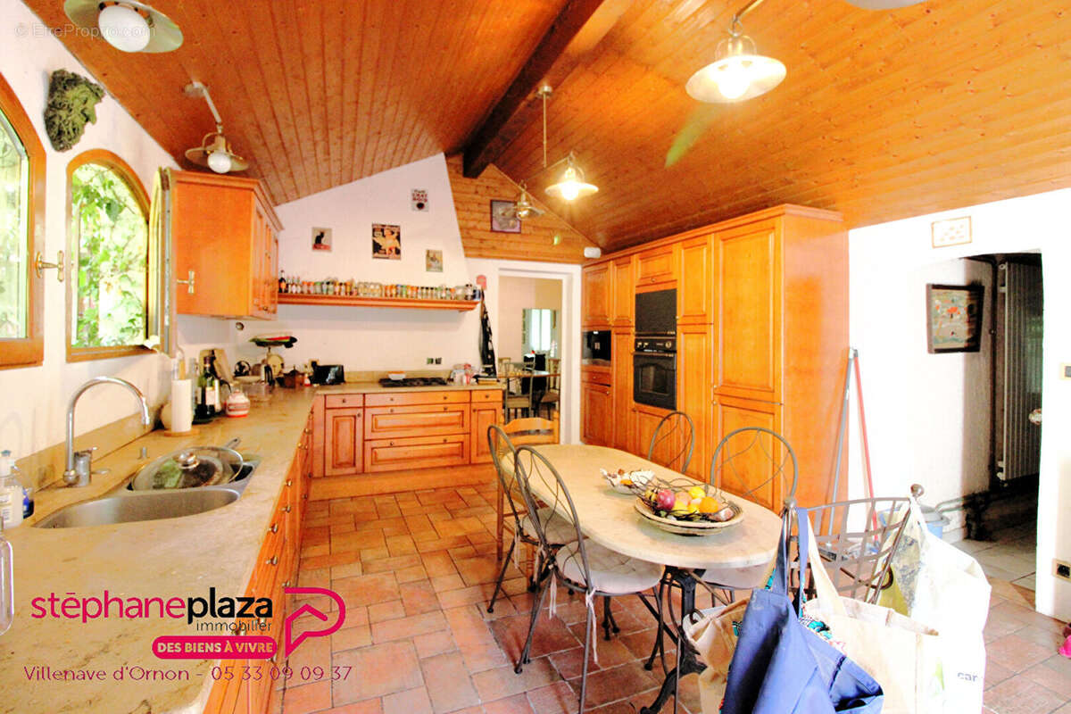 Maison à VILLENAVE-D&#039;ORNON