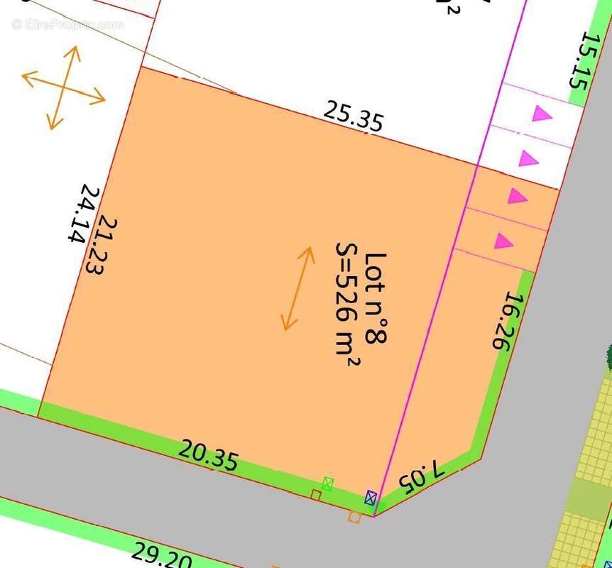 Terrain à LA CHAPELLE-DES-POTS