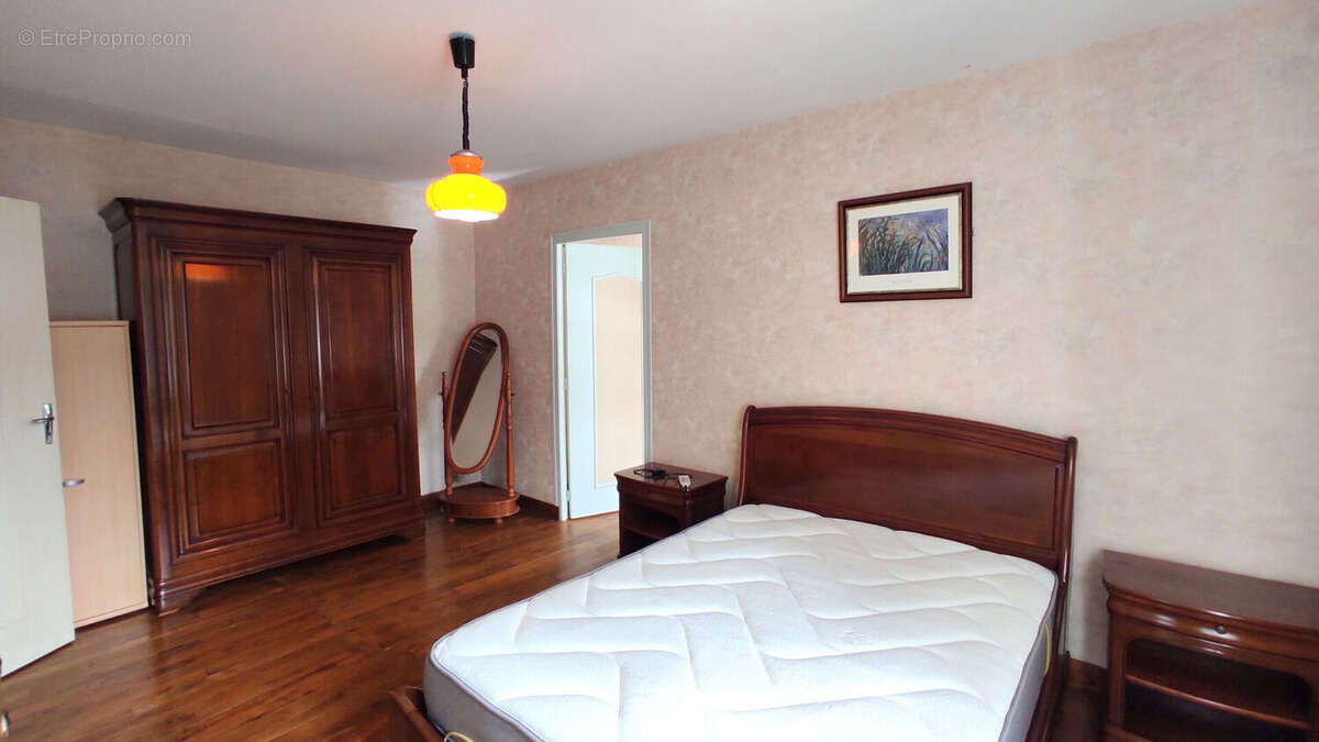 Maison à CHATELLERAULT