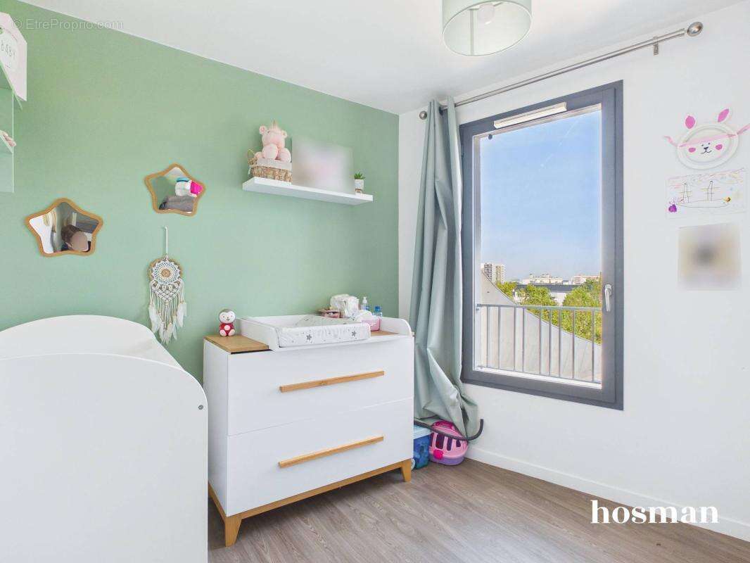 Appartement à NANTERRE