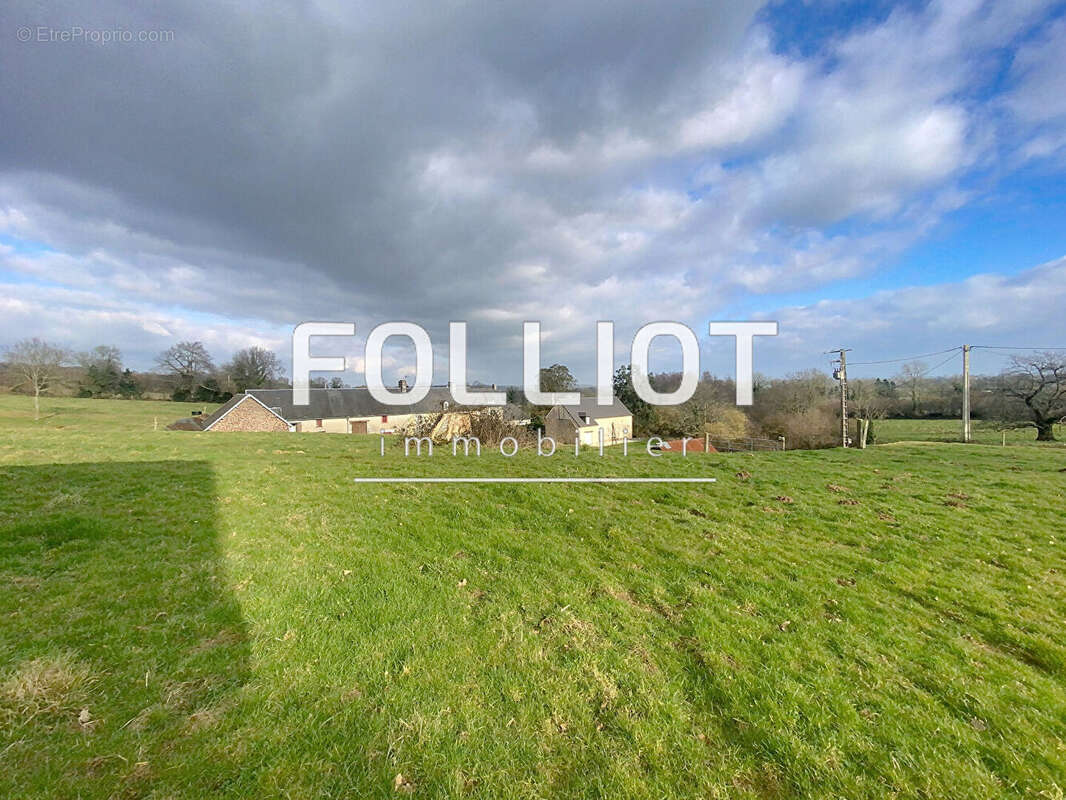 Maison à QUETTREVILLE-SUR-SIENNE