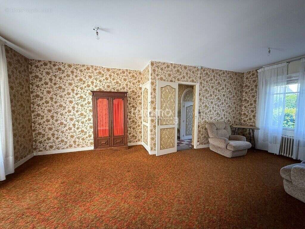 Maison à VILLENAVE-D'ORNON