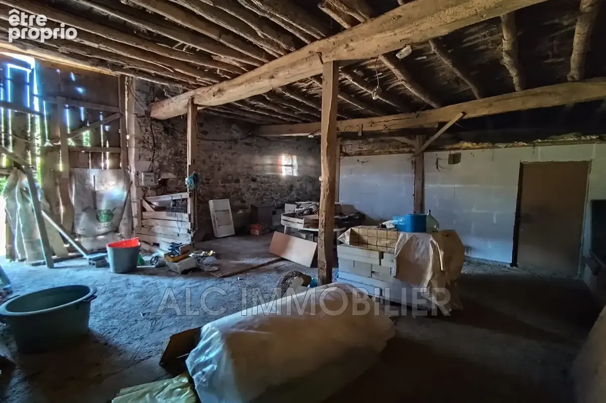 Maison 181 m² à Louzes  - photo 8