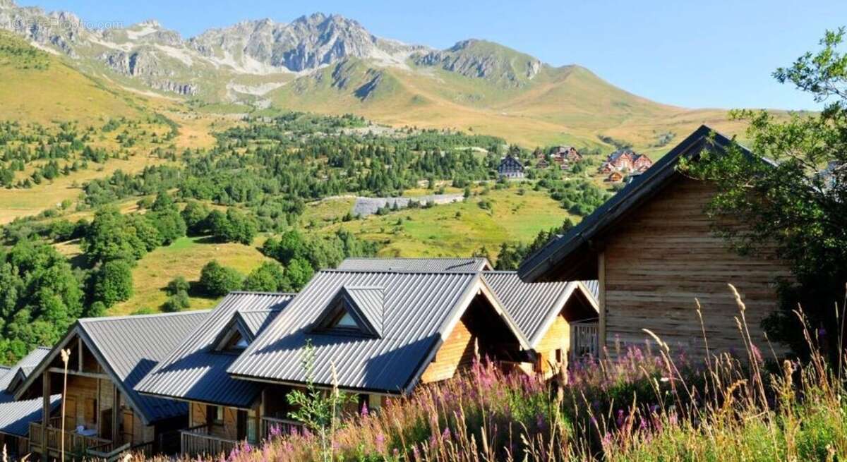 Appartement à SAINT-FRANCOIS-LONGCHAMP
