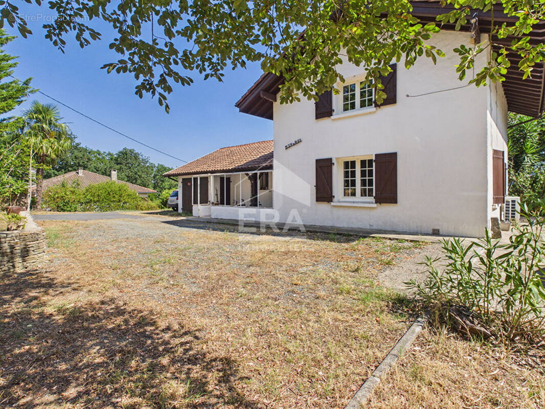 Maison à HASPARREN