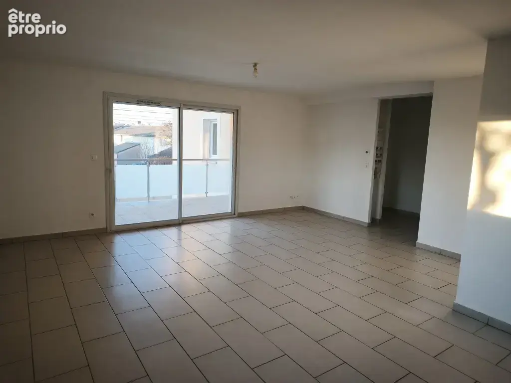 Bel appartement T3 à Ambérieu en Bugey - photo 3
