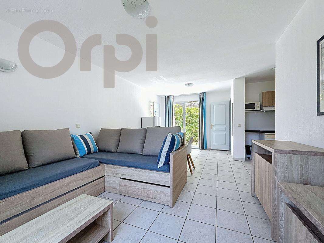 Appartement à FREJUS