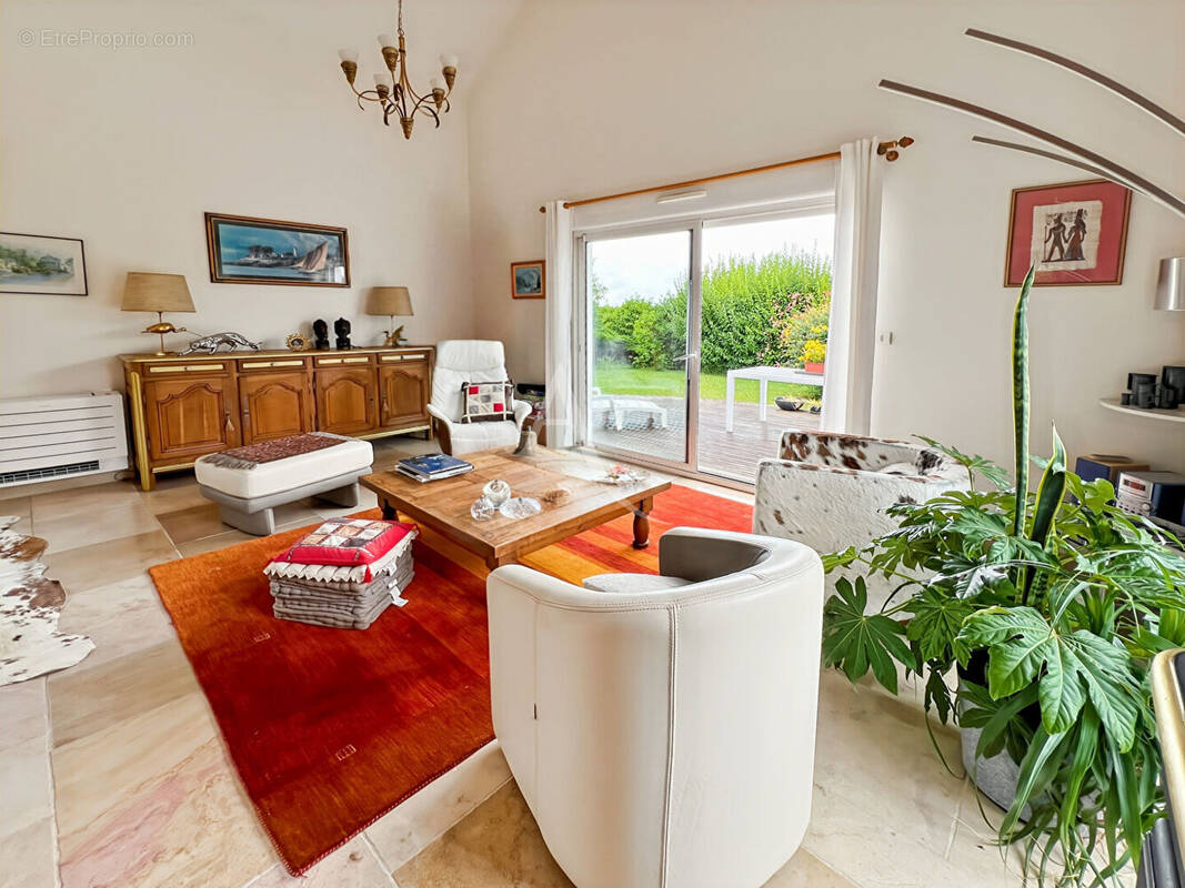 Maison à FRANQUEVILLE-SAINT-PIERRE