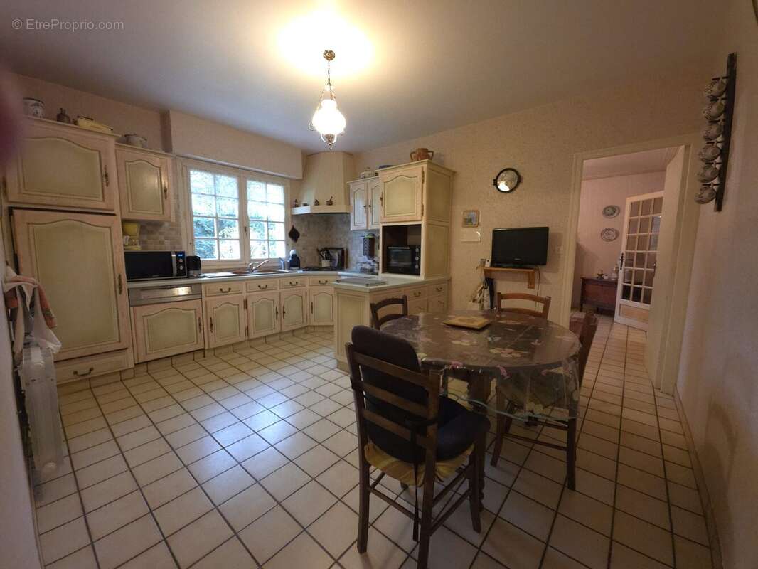 Maison à PLOEUC-SUR-LIE