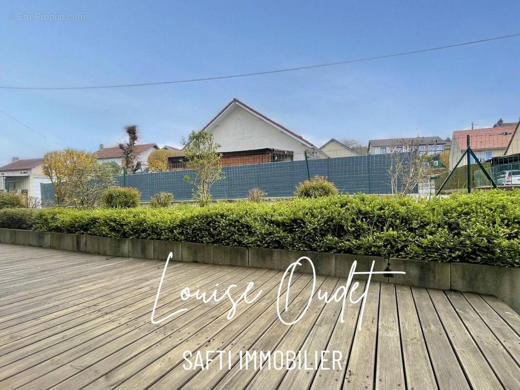 Photo 1 - Appartement à MONTFERRAND-LE-CHATEAU