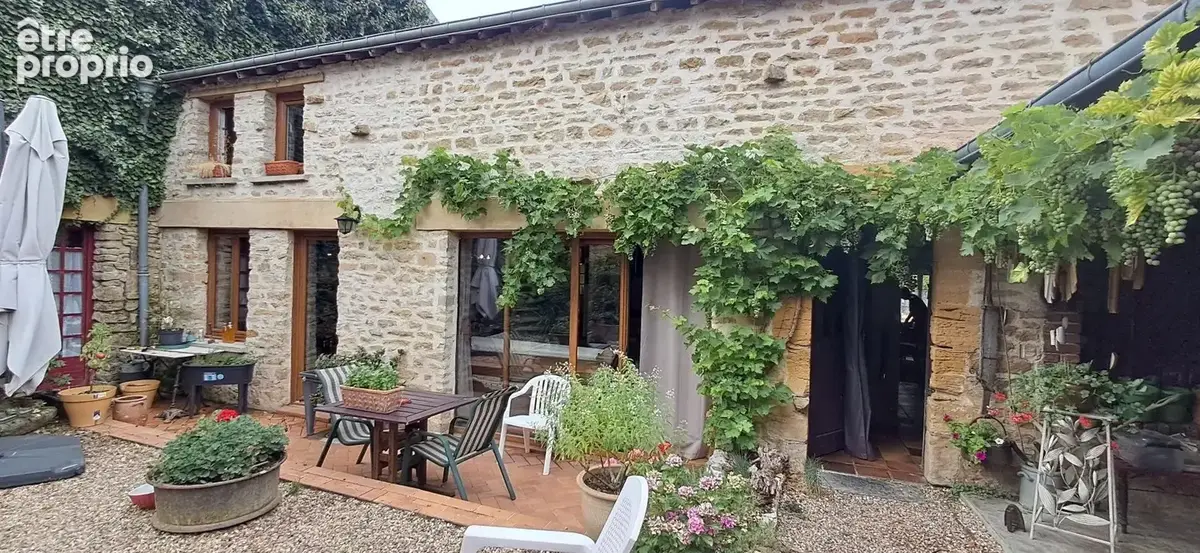 Maison à ISSANCOURT-ET-RUMEL