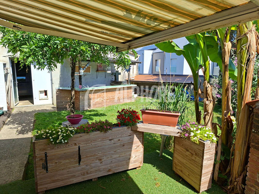 Maison à VIHIERS