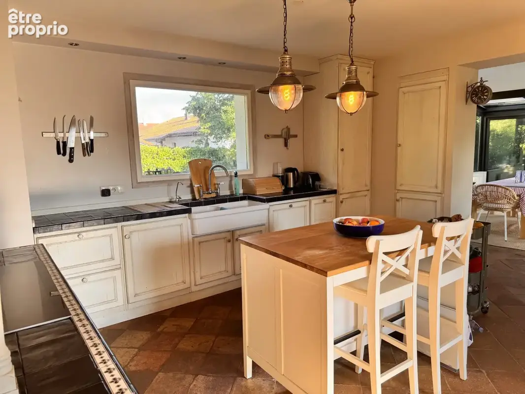Maison 143 m² à Douvaine  - photo 8