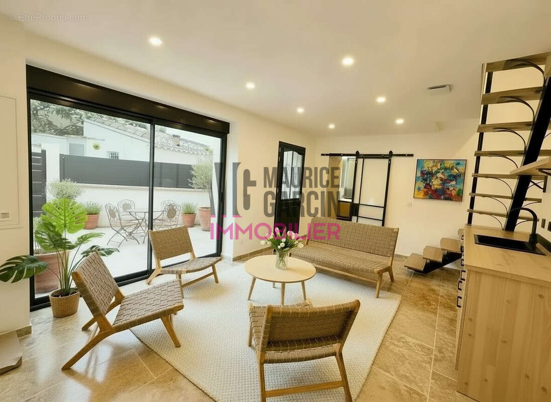 Maison à CHATEAURENARD