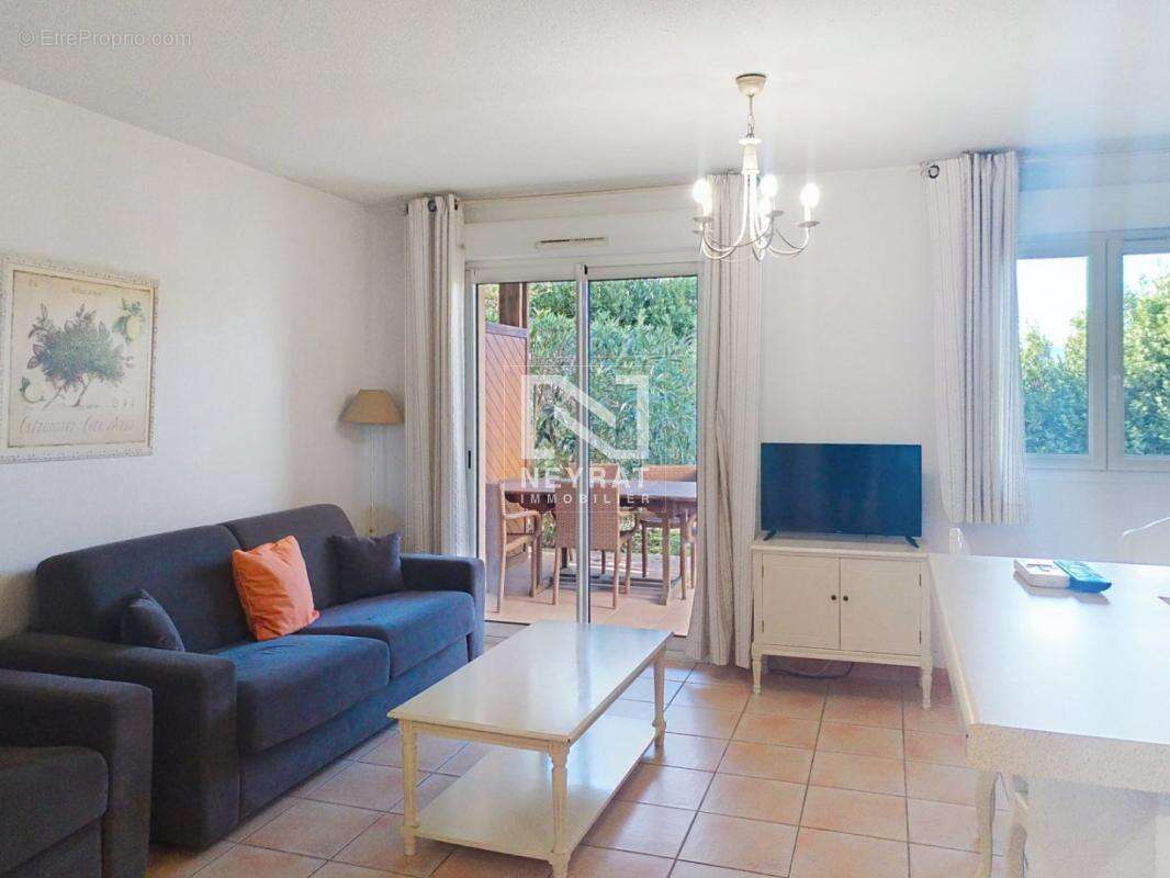 Appartement à MONTAUROUX