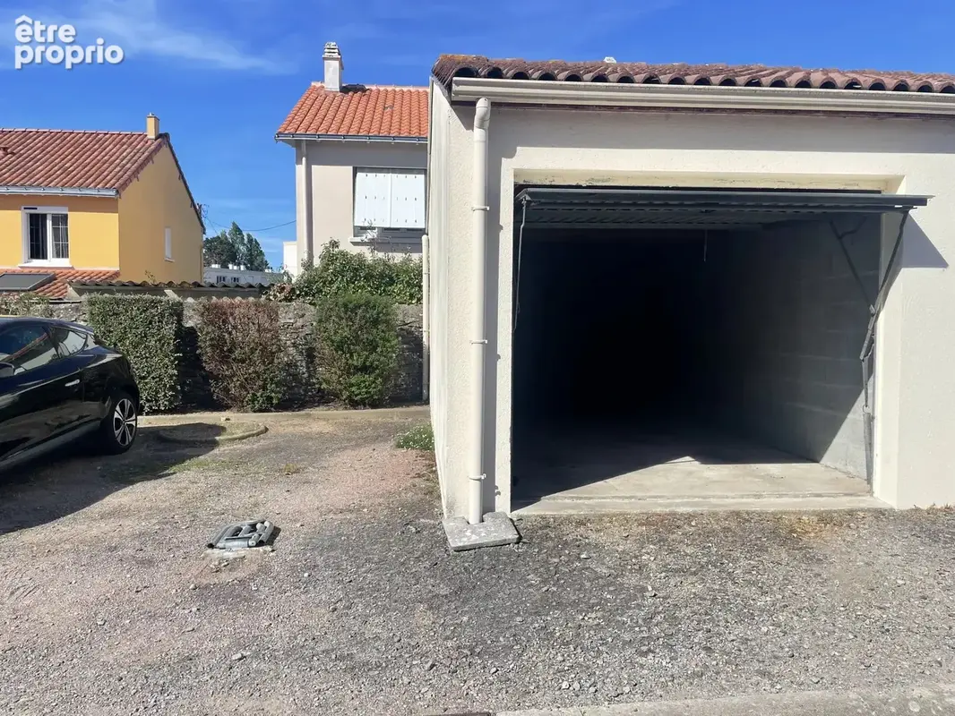 Le douet  dernier étage - t5 de 82m² – mezzanine – garage - photo 12