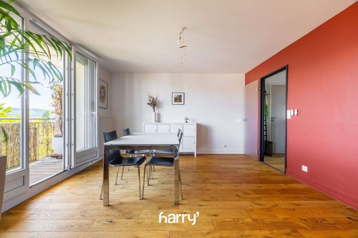 Appartement 90 m² à Besancon  - photo 4