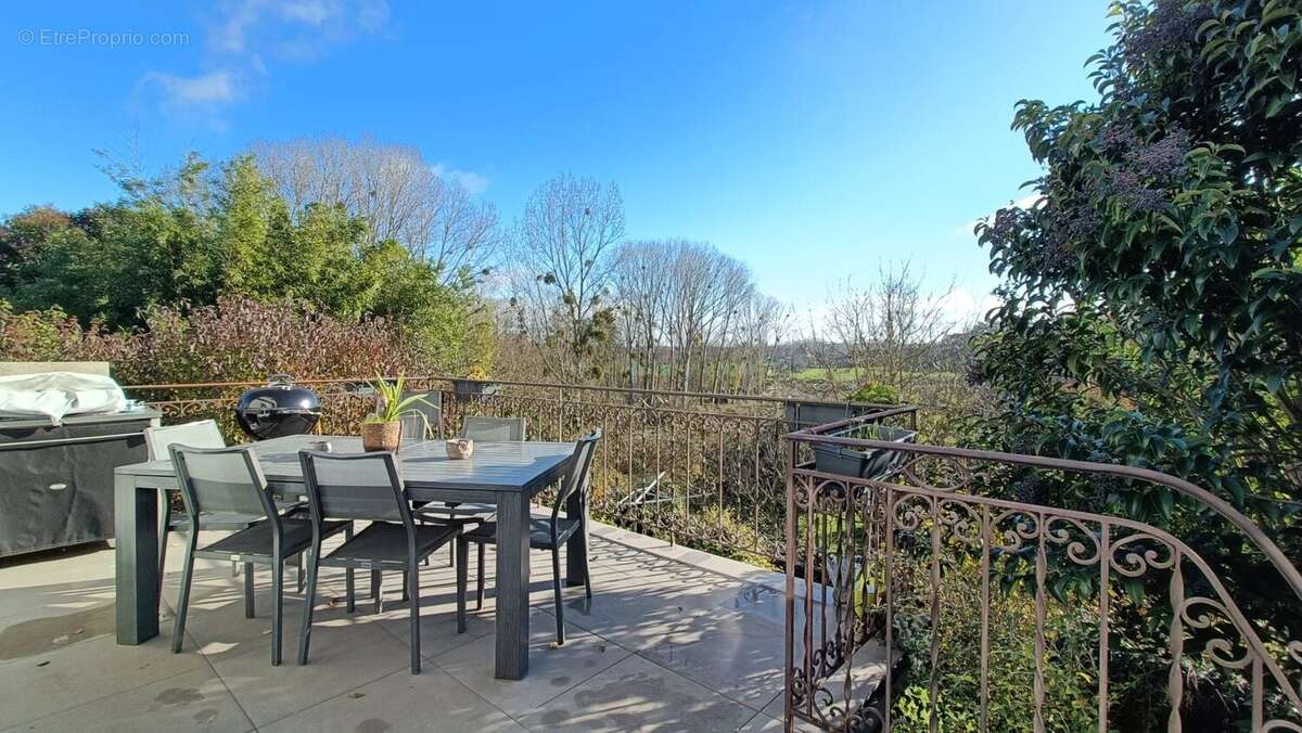 Maison à MIGNE-AUXANCES