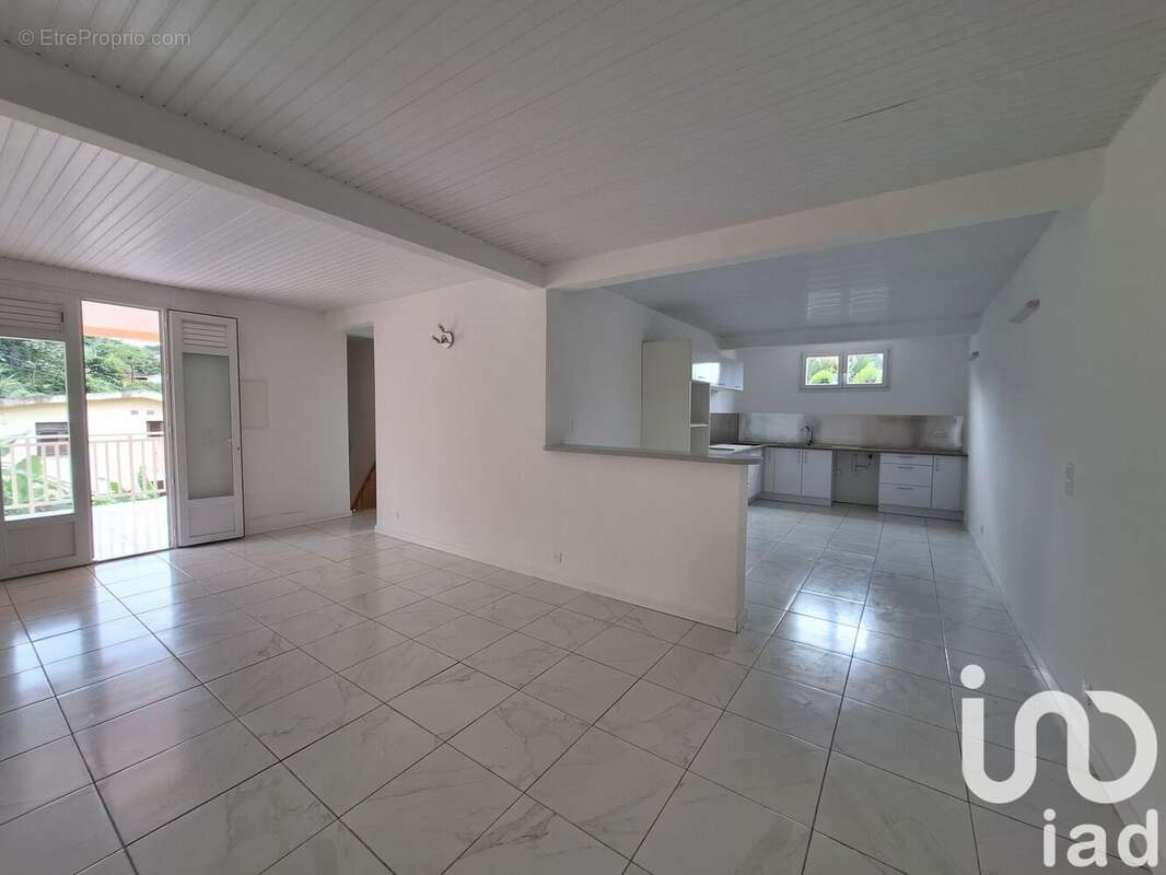 Photo 8 - Maison à LE LAMENTIN