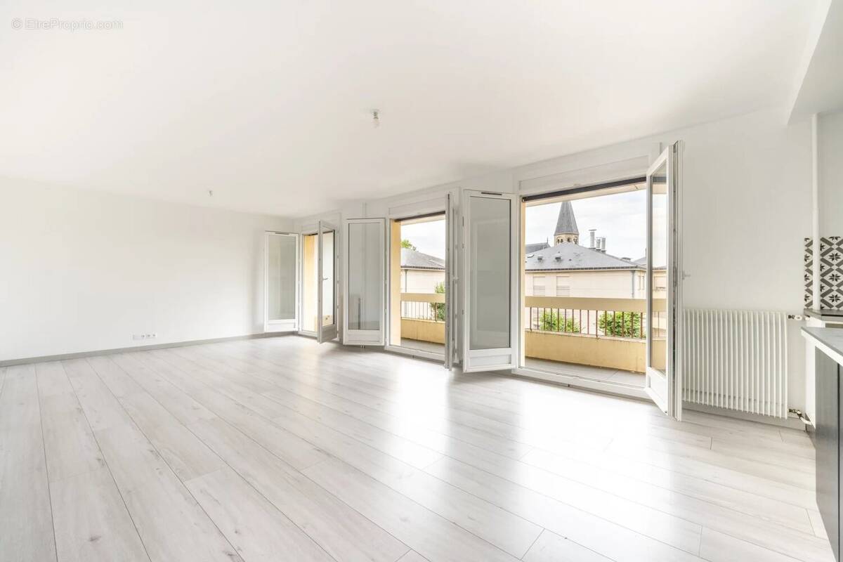 Appartement à POISSY