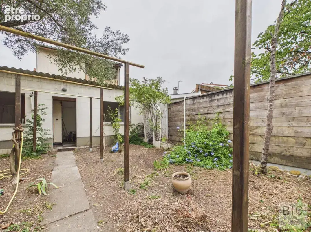 A vendre maison à fort potentiel - photo 12