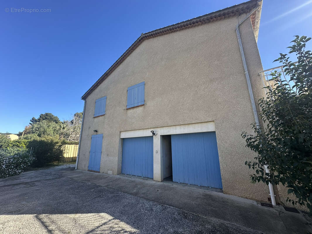 Appartement à HYERES