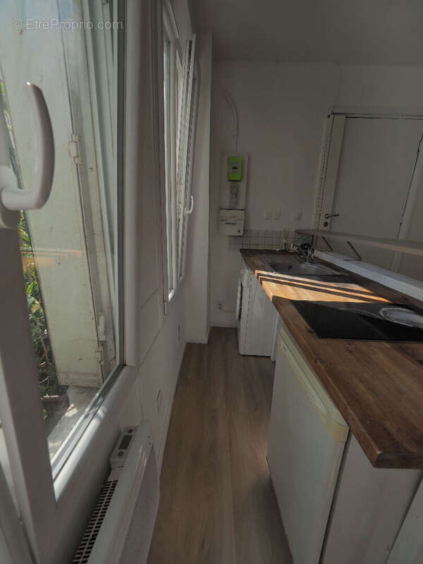 Appartement à PARIS-20E