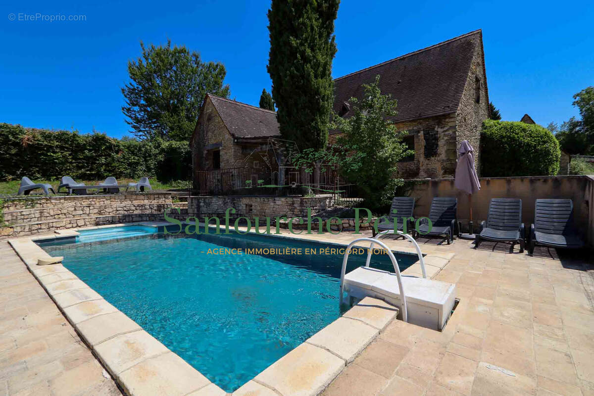 Maison à SARLAT-LA-CANEDA