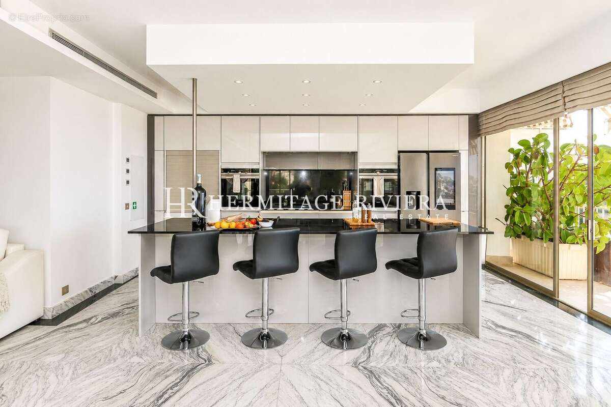 Appartement 247 m² à Menton  - photo 24