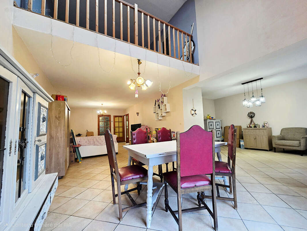 Maison à FONTENOY-LA-JOUTE