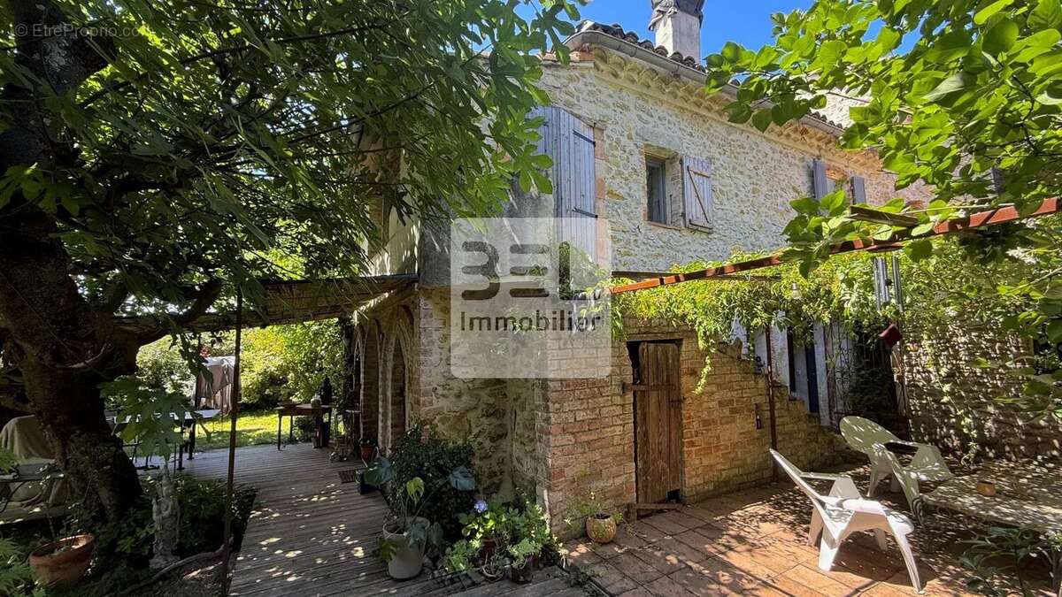Maison à UZES