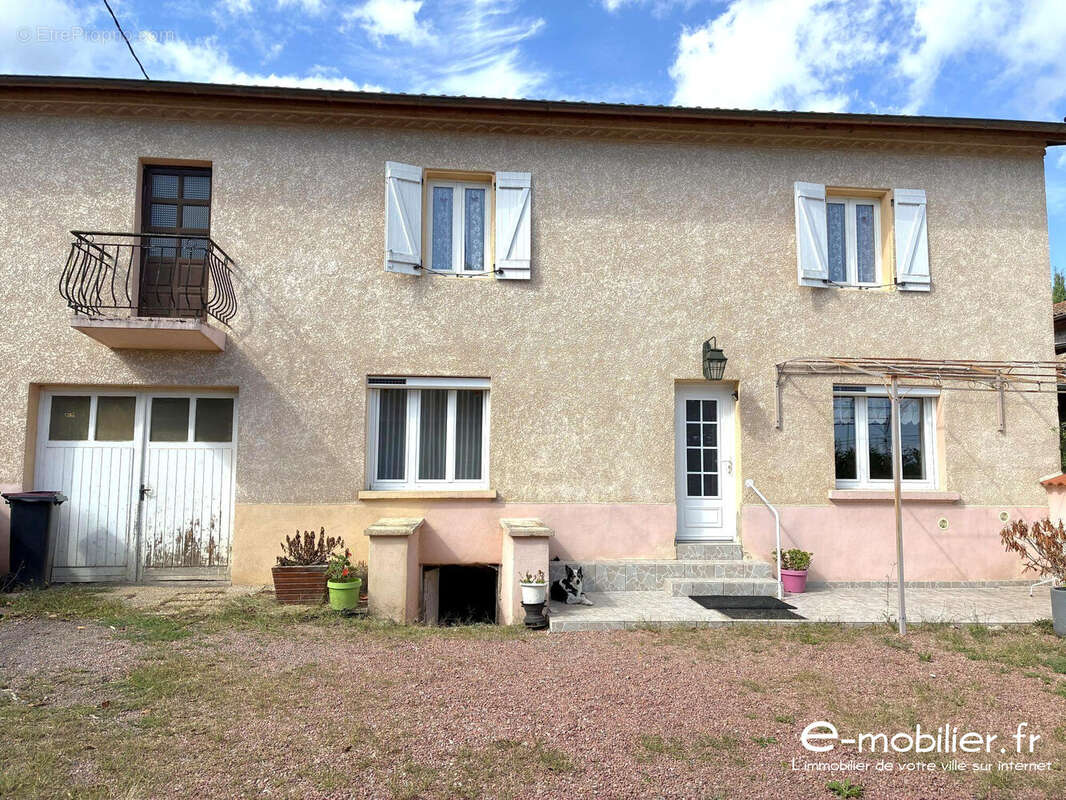 Maison à SAINT-HAON-LE-VIEUX